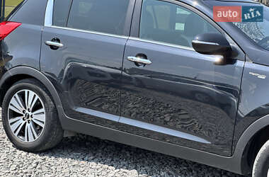 Внедорожник / Кроссовер Kia Sportage 2015 в 