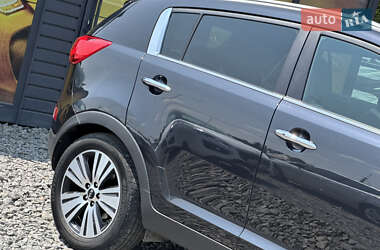 Внедорожник / Кроссовер Kia Sportage 2015 в 