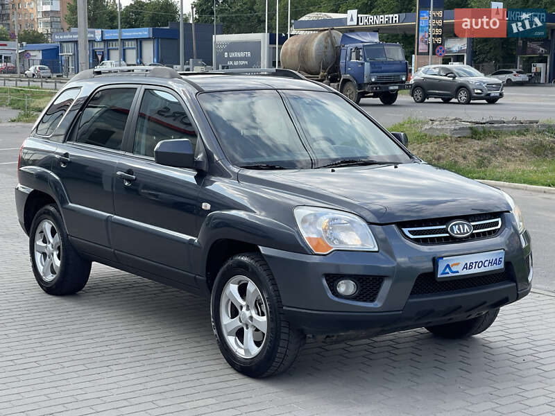 Позашляховик / Кросовер Kia Sportage 2009 в Полтаві
