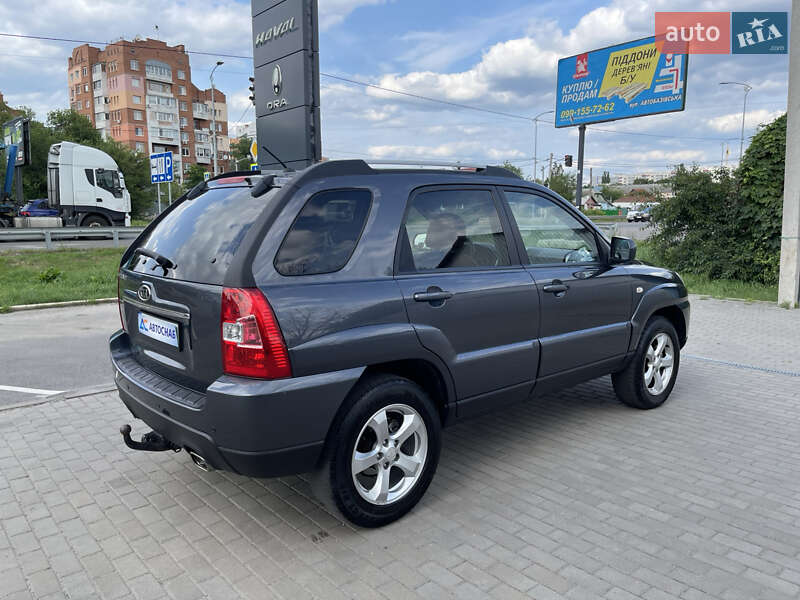 Позашляховик / Кросовер Kia Sportage 2009 в Полтаві