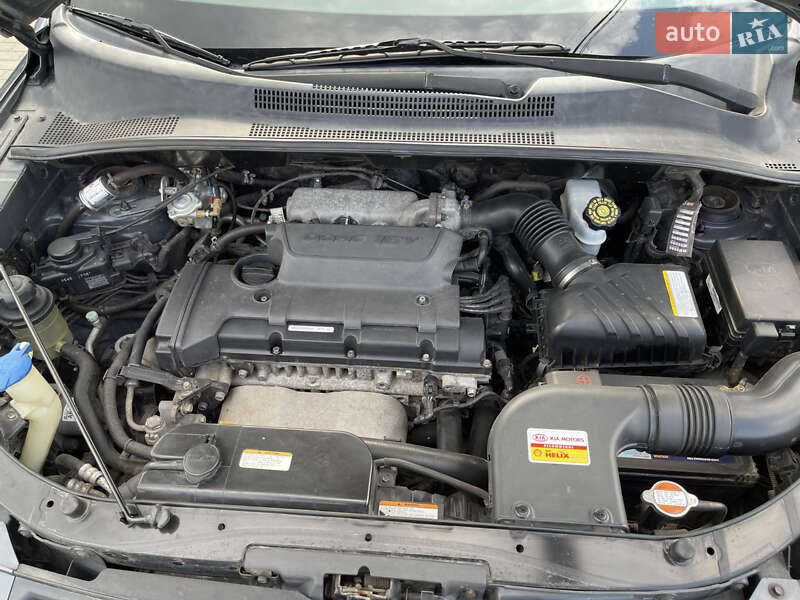 Позашляховик / Кросовер Kia Sportage 2009 в Полтаві