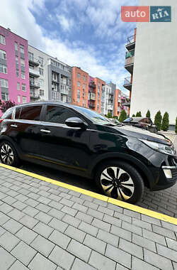 Внедорожник / Кроссовер Kia Sportage 2013 в 