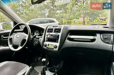 Позашляховик / Кросовер Kia Sportage 2007 в 