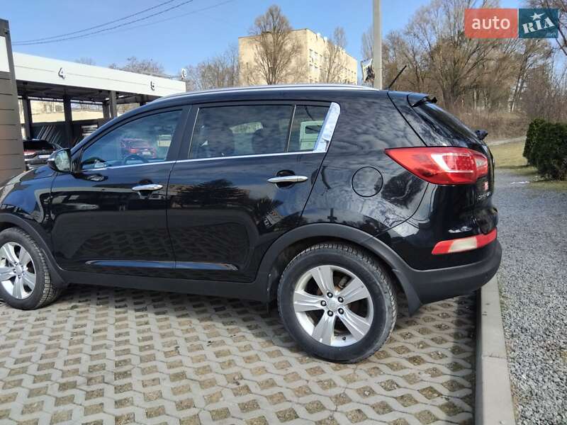 Внедорожник / Кроссовер Kia Sportage 2013 в Тернополе