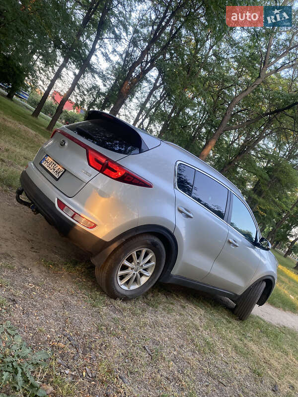 Внедорожник / Кроссовер Kia Sportage 2017 в Измаиле