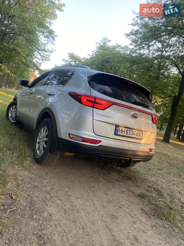 Внедорожник / Кроссовер Kia Sportage 2017 в Измаиле