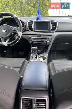 Внедорожник / Кроссовер Kia Sportage 2017 в 