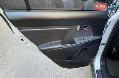 Внедорожник / Кроссовер Kia Sportage 2013 в 