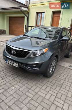 Внедорожник / Кроссовер Kia Sportage 2014 в Сторожинце
