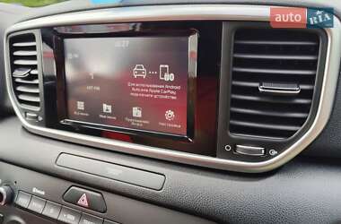 Позашляховик / Кросовер Kia Sportage 2019 в 