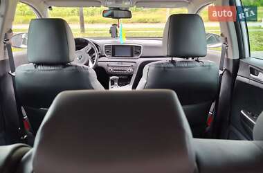 Позашляховик / Кросовер Kia Sportage 2019 в 