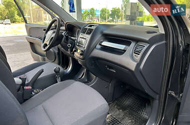 Внедорожник / Кроссовер Kia Sportage 2008 в 
