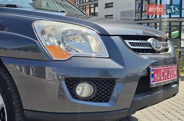 Позашляховик / Кросовер Kia Sportage 2009 в 