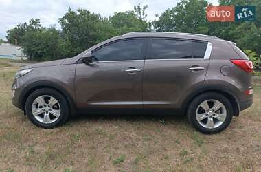 Внедорожник / Кроссовер Kia Sportage 2011 в 