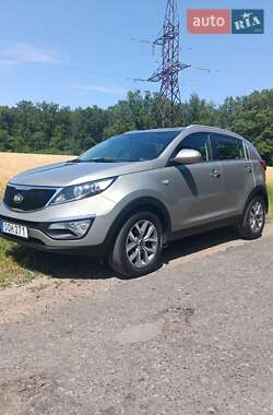 Внедорожник / Кроссовер Kia Sportage 2015 в Полтаве