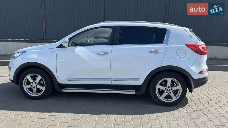Внедорожник / Кроссовер Kia Sportage 2012 в Луцке