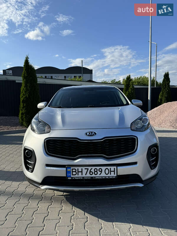 Внедорожник / Кроссовер Kia Sportage 2016 в Тернополе
