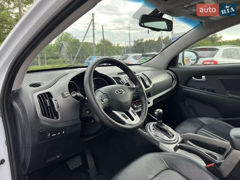 Позашляховик / Кросовер Kia Sportage 2015 в Бродах