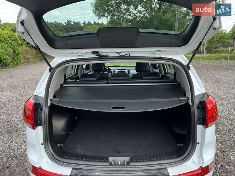 Позашляховик / Кросовер Kia Sportage 2015 в Бродах