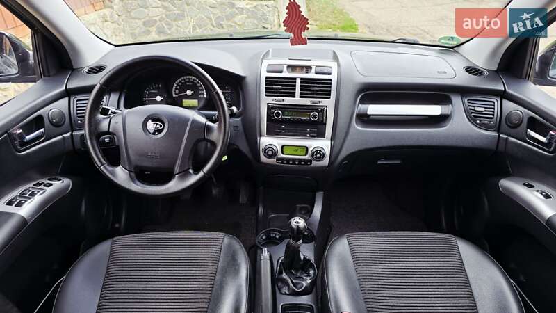 Внедорожник / Кроссовер Kia Sportage 2006 в Полтаве