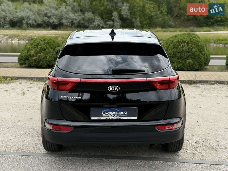 Внедорожник / Кроссовер Kia Sportage 2016 в Днепре