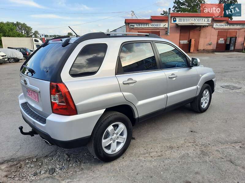 Внедорожник / Кроссовер Kia Sportage 2009 в Полтаве