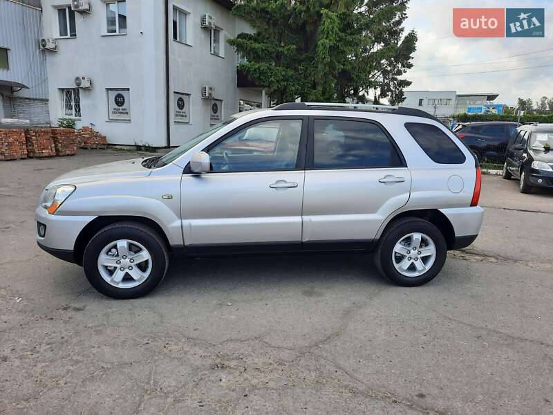 Внедорожник / Кроссовер Kia Sportage 2009 в Полтаве