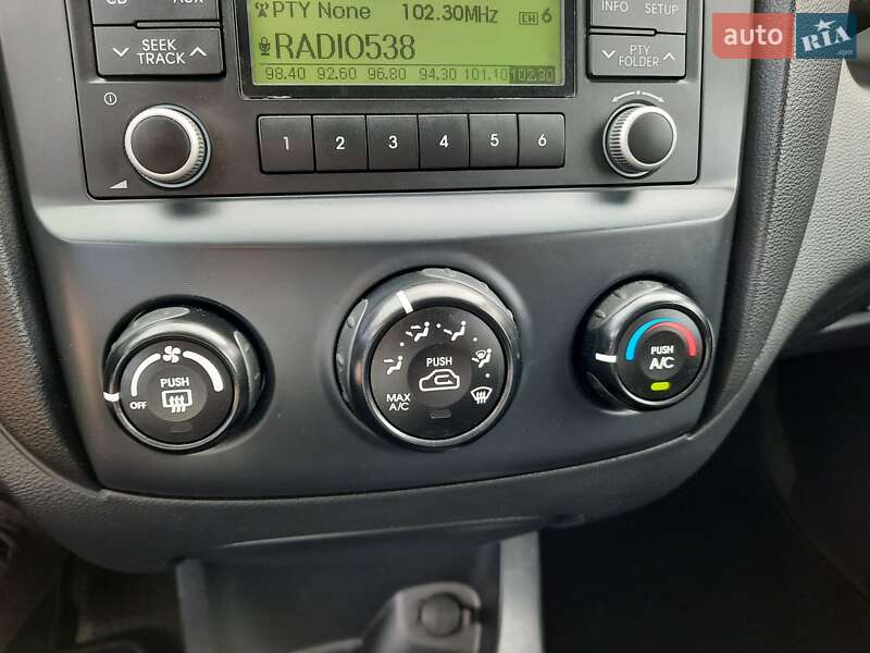 Внедорожник / Кроссовер Kia Sportage 2009 в Полтаве