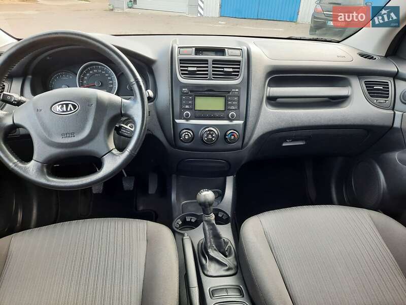 Внедорожник / Кроссовер Kia Sportage 2009 в Полтаве