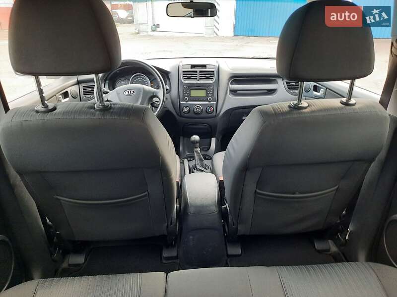 Внедорожник / Кроссовер Kia Sportage 2009 в Полтаве