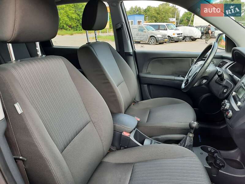 Внедорожник / Кроссовер Kia Sportage 2009 в Полтаве