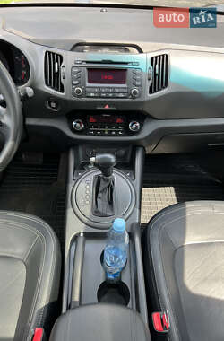 Позашляховик / Кросовер Kia Sportage 2011 в 