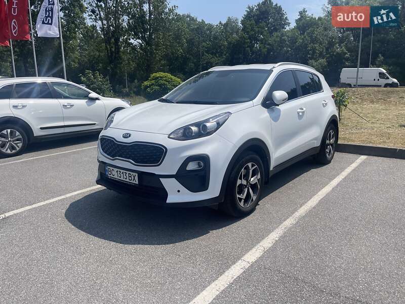 Позашляховик / Кросовер Kia Sportage 2021 в Львові