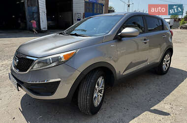 Позашляховик / Кросовер Kia Sportage 2015 в Харкові