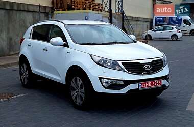 Внедорожник / Кроссовер Kia Sportage 2012 в Львове