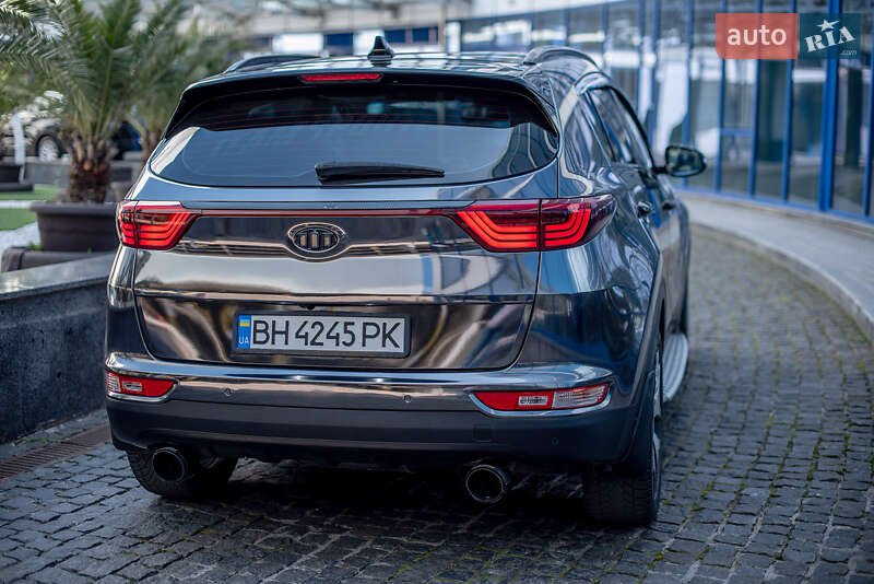 Позашляховик / Кросовер Kia Sportage 2016 в Одесі