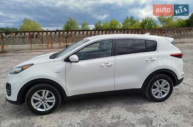 Внедорожник / Кроссовер Kia Sportage 2016 в Дрогобыче