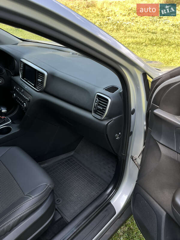 Внедорожник / Кроссовер Kia Sportage 2018 в Белой Церкви