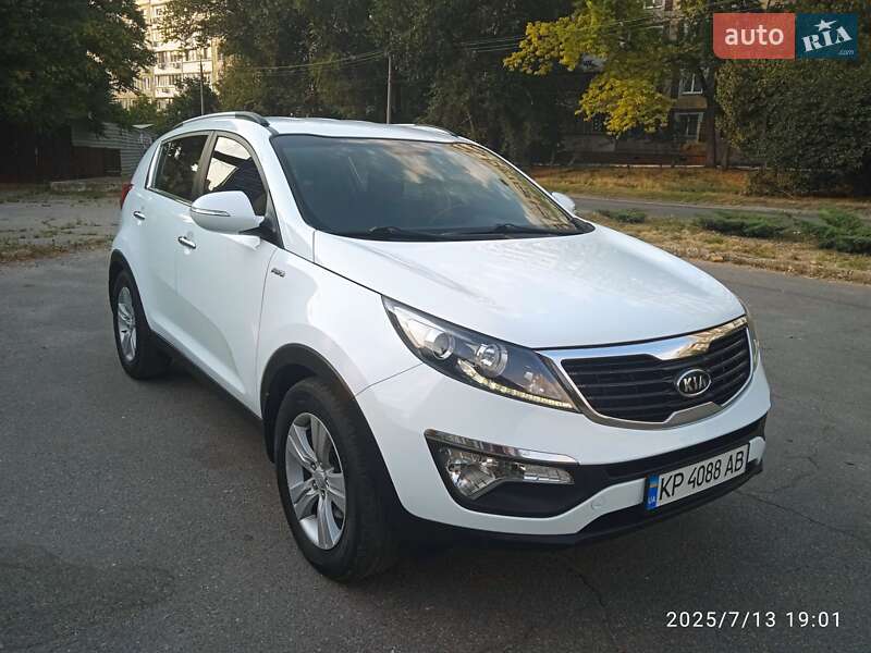 Позашляховик / Кросовер Kia Sportage 2011 в Запоріжжі