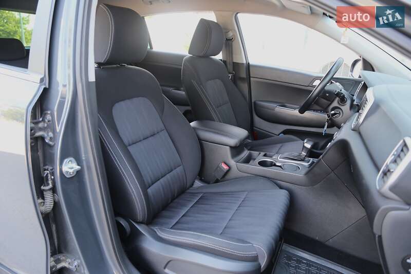 Внедорожник / Кроссовер Kia Sportage 2021 в Киеве