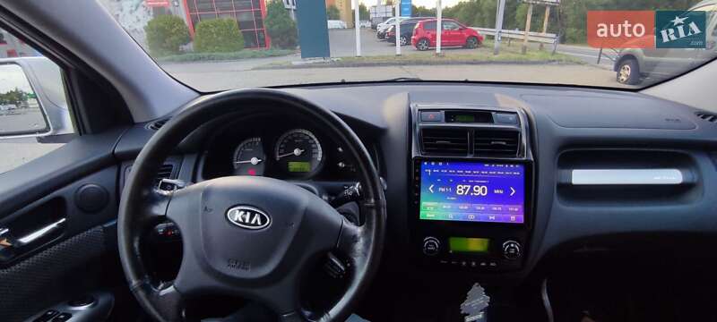 Внедорожник / Кроссовер Kia Sportage 2009 в Кривом Роге