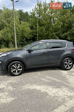Внедорожник / Кроссовер Kia Sportage 2021 в Киеве