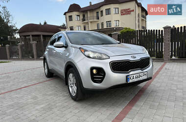 Внедорожник / Кроссовер Kia Sportage 2015 в Староконстантинове