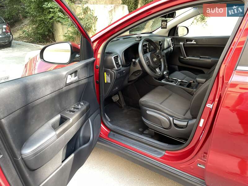 Внедорожник / Кроссовер Kia Sportage 2016 в Одессе