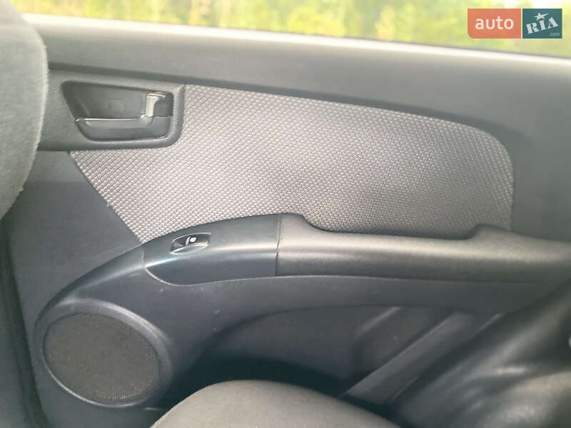 Внедорожник / Кроссовер Kia Sportage 2008 в Белой Церкви