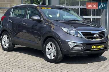 Позашляховик / Кросовер Kia Sportage 2013 в Івано-Франківську