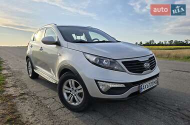 Позашляховик / Кросовер Kia Sportage 2012 в Полтаві