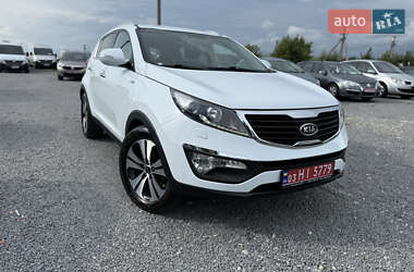 Внедорожник / Кроссовер Kia Sportage 2011 в 