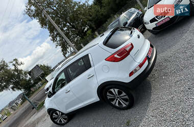 Внедорожник / Кроссовер Kia Sportage 2011 в 