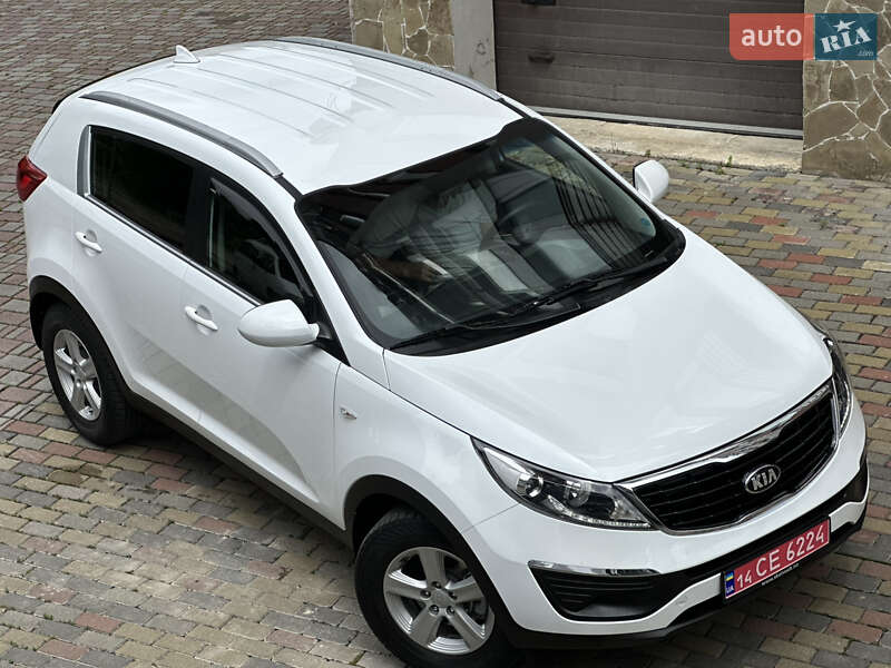 Внедорожник / Кроссовер Kia Sportage 2014 в Надворной